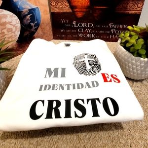 Gildan 100% Cotton S,M,L,XL Black and White T-Shirts